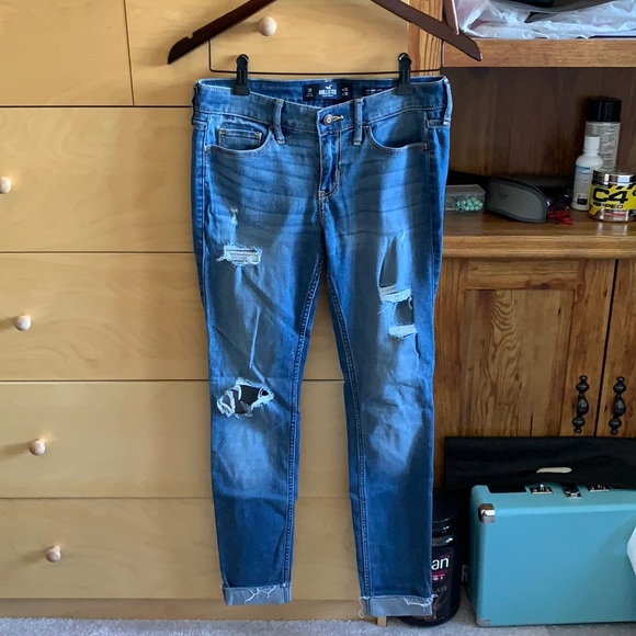 Ripped low rise skinny jeans - Picture 1 of 2